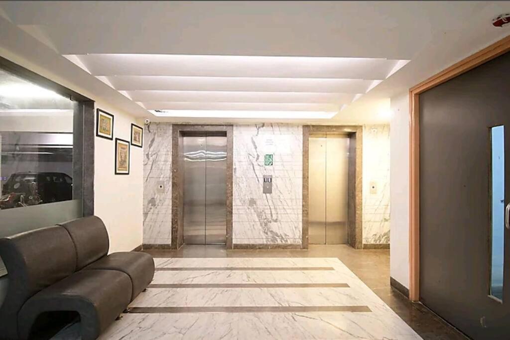 Elegant Xanadu Studio 604 -Pool, Airport, Cc2 Mall Apartment Kolkata Exterior photo