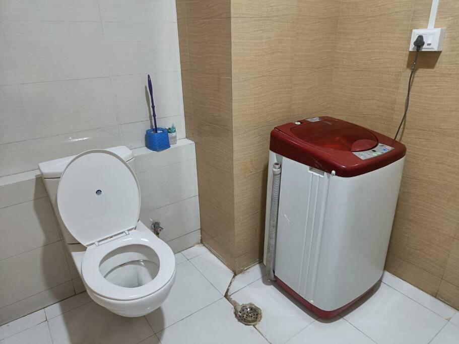 Elegant Xanadu Studio 604 -Pool, Airport, Cc2 Mall Apartment Kolkata Exterior photo